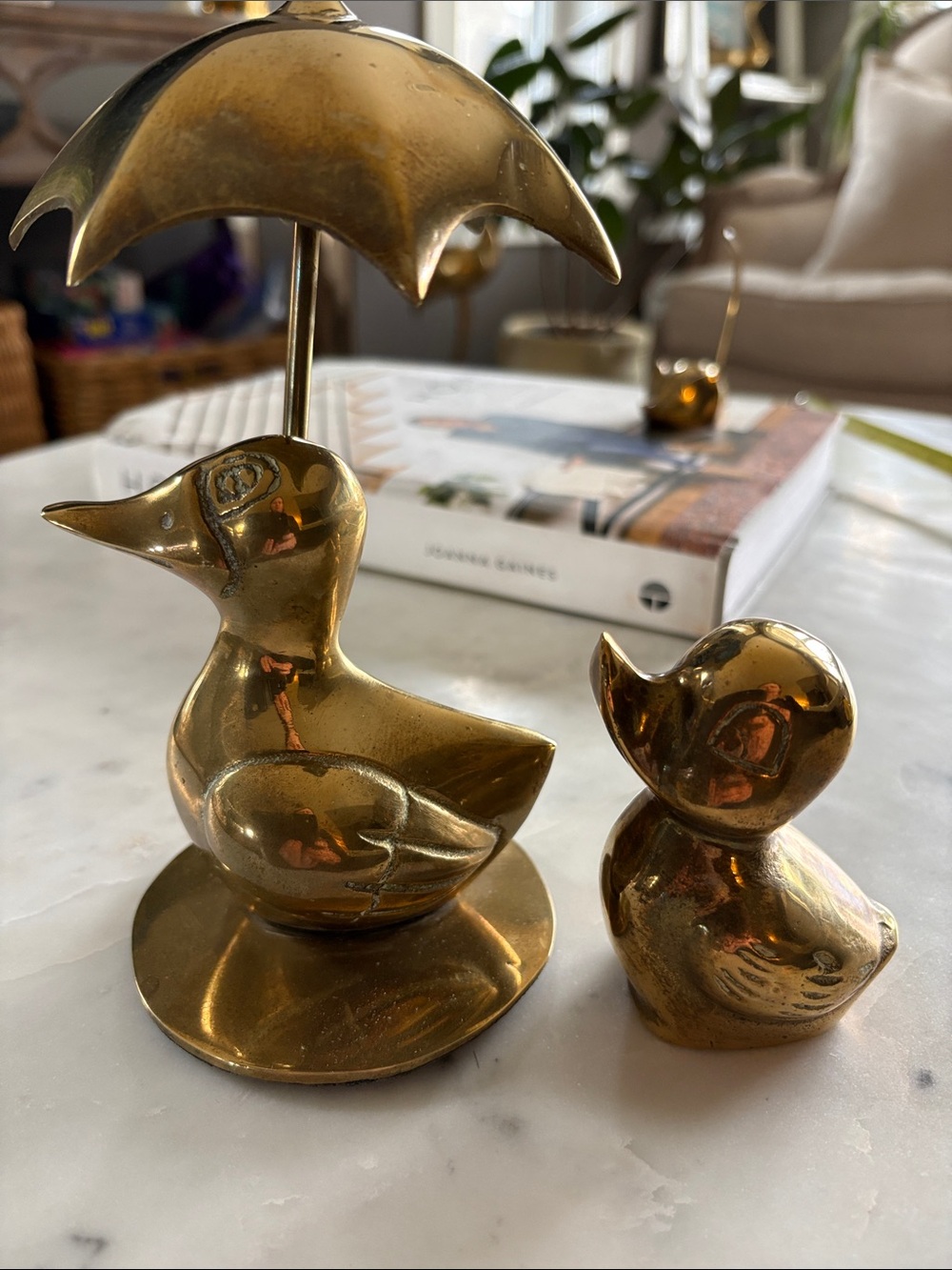 Vintage Brass Duck 🦆 Figurines Set - mother and baby duck, under ☔️ umbrella